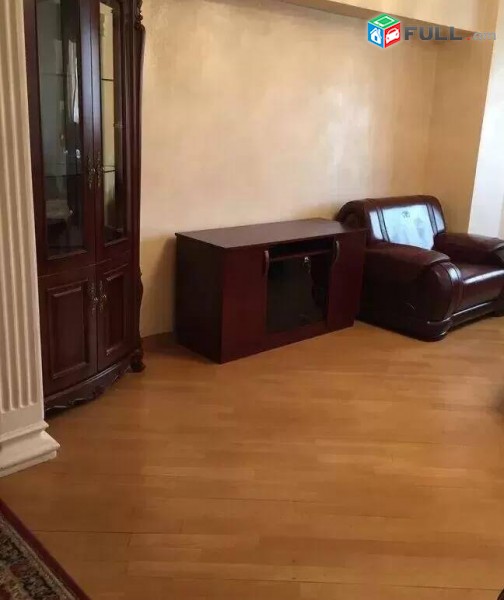2 սենյականոց բնակարան Ամիրյան փողոցում, 75 ք.մ., նախավերջին հարկ, կապիտալ վերանորոգված