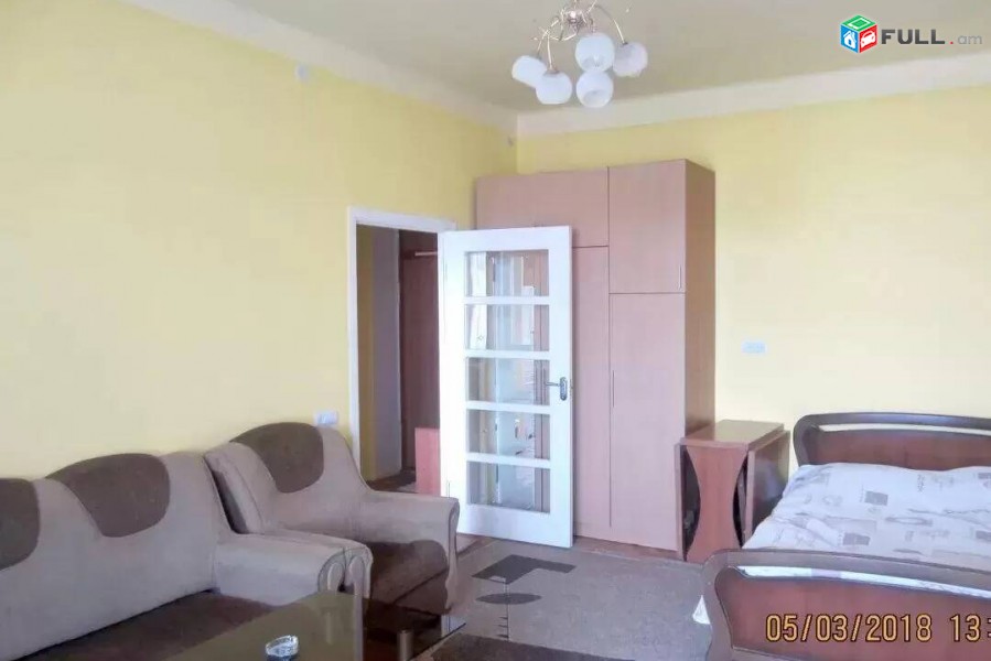 1 սենյականոց բնակարան Կոմիտասի պողոտայում, 40 ք.մ., կապիտալ վերանորոգված, քարե շենք