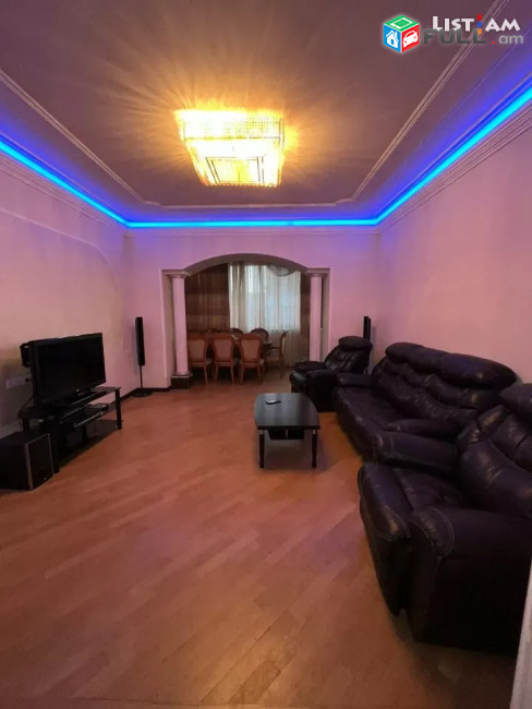 Կոդ 73569  Չարենցի փողոց 3 սենյականոց բն 