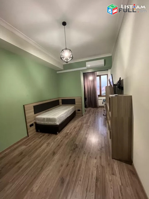 Կոդ 73147 Եկմալյան փողոց 3 սենյականոց բն, 2 սանհանգույց