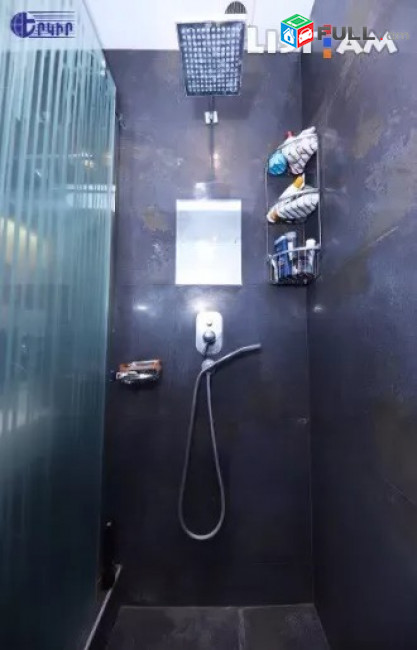 Կոդ 73177  Աբովյան փողոց 4 սենյականոց բն 