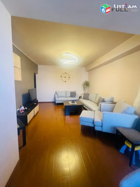 Կոդ 74135  Սարյան փողոց 3 սենյակ 