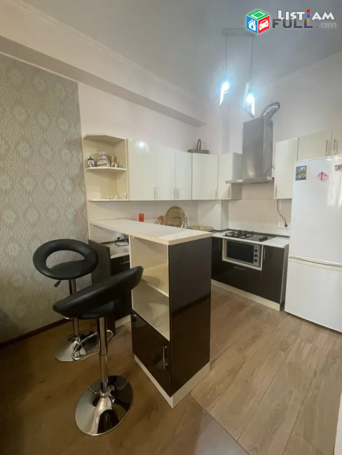 Կոդ 74263  Սասնա Ծռեր փողոց 2 սենյակ 