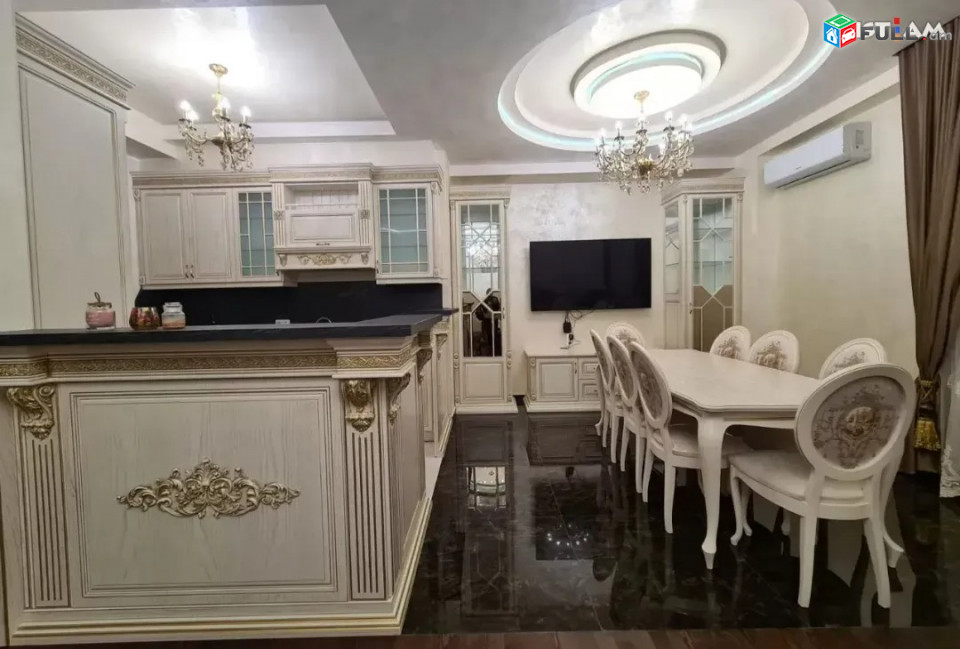 Կոդ 3744  Ամիրյան փողոց 3 սենյակ, 2 սանհանգույց 
