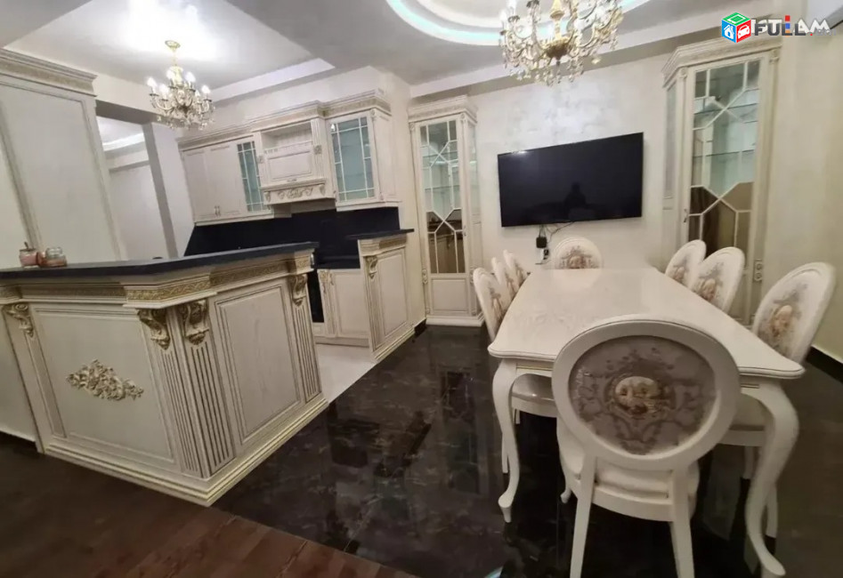 Կոդ 3744  Ամիրյան փողոց 3 սենյակ, 2 սանհանգույց 
