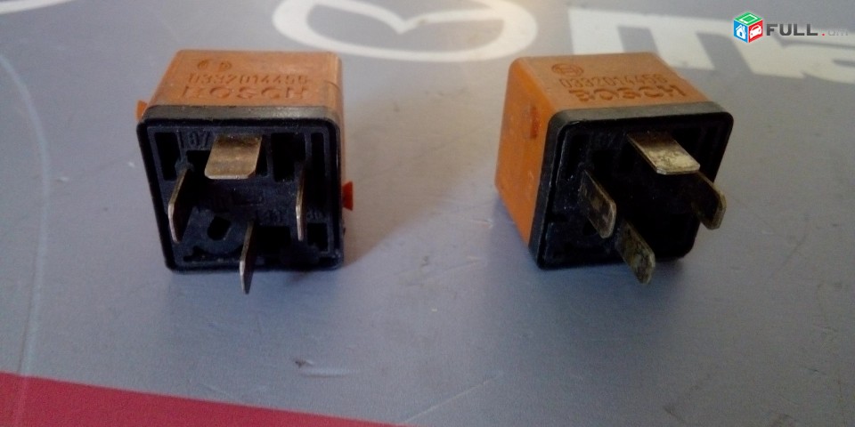 BENZANASOSI RELE 325i 325e 525i 535i E28 E30 E36 0332014456 BOSCH  12v 30a 
