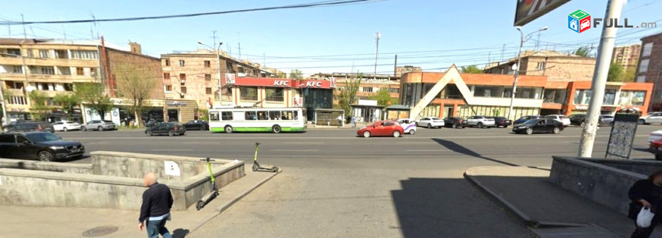 Վաճառվում է կոմիտասի պողոտա 38/1 հասցեյում 