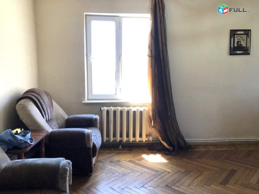 Վաճառվում է կոմիտասի պողոտա 38/1 հասցեյում 