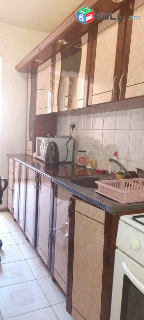 Վաճառվում է կոմիտասի պողոտա 38/1 հասցեյում 