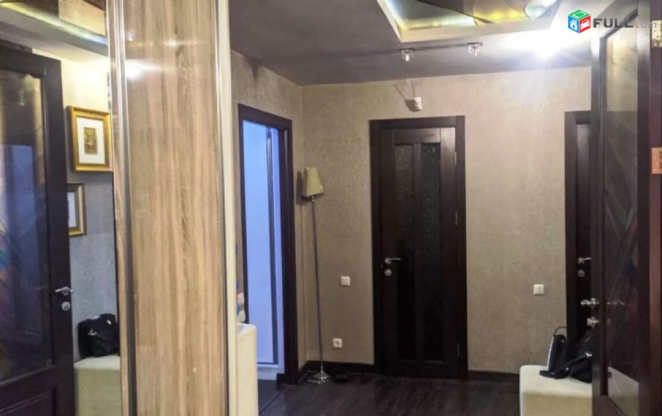 KOD 44939 Բնակարան Կենտրոնում 3 սենյականոց