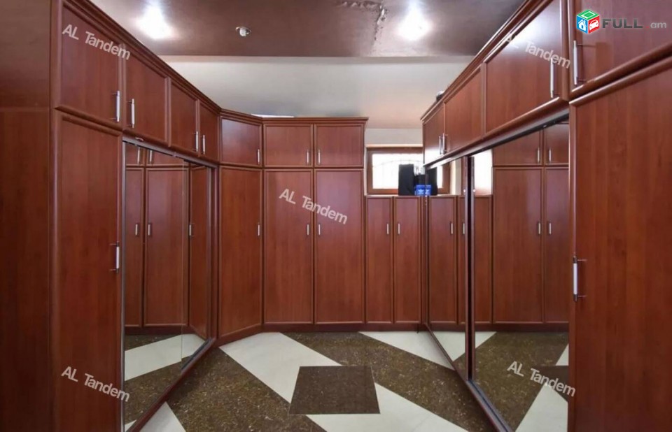 Վաճառվում է   բնակարան  Պուշկին  փողոցում