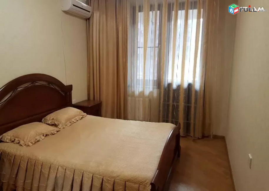 Կոդ 73289  Եկմալյան փողոց 3 սենյակ 2 սանհանգույց