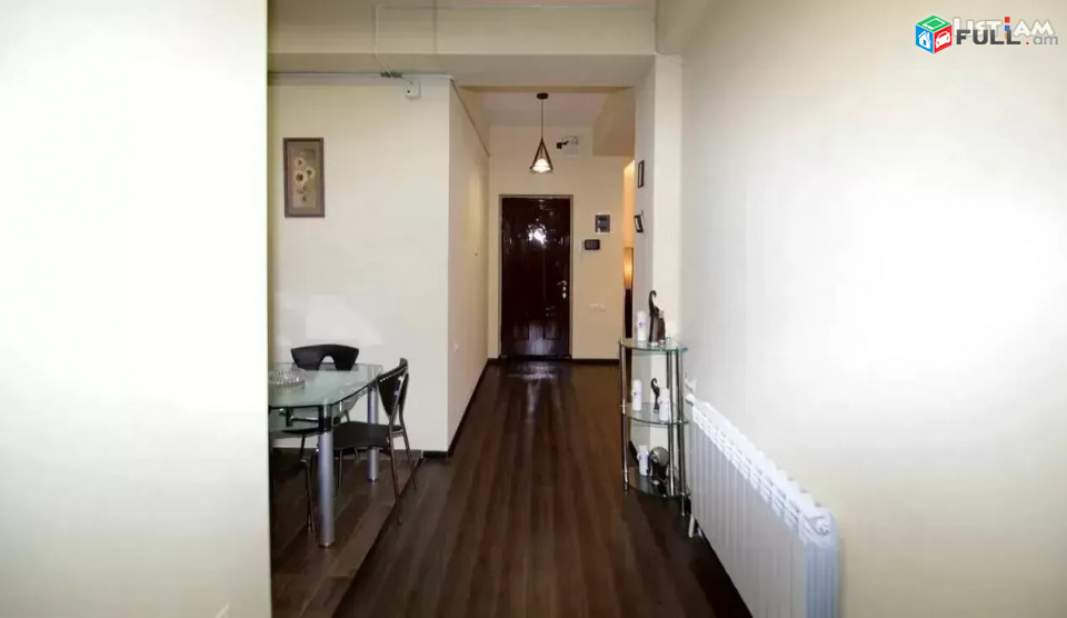 Կոդ 73372  Եկմալյան փողոց 3 սենյականոց բն 