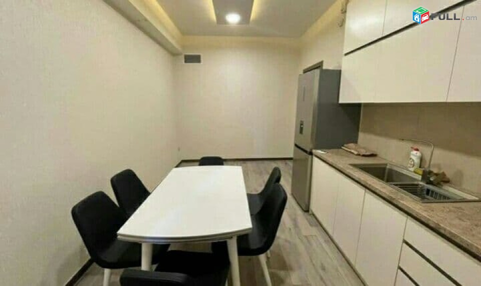 TM728????Վաճառվում է 4 սենյականոց  բնակարան՝ 195քմ. մակերեսով, 12 հարկանի նորակառույց շենքի 8-րդ հարկում