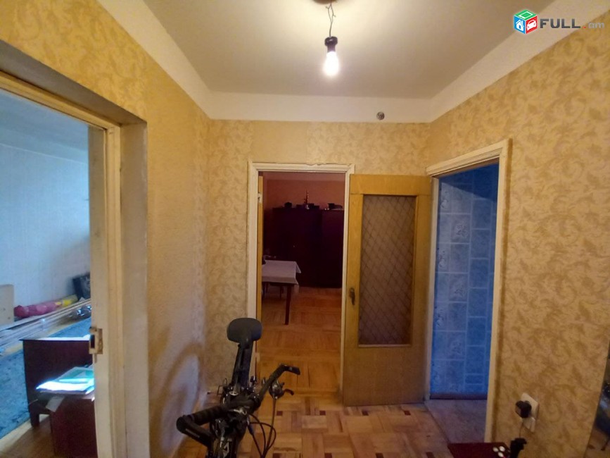 ASH430????Վաճառվում է 2 սենյականոց  բնակարան՝ 68քմ. մակերեսով, 9 հարկանի շենքի 3-րդ հարկում: