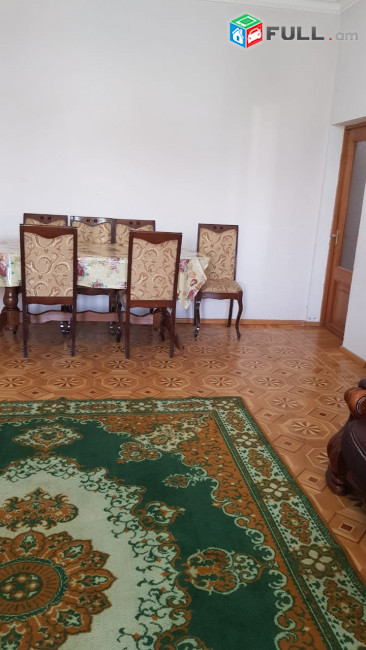 Վարձով է տրվում բնակարան Ավանում 