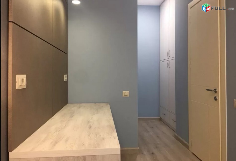 LA01578 Վարձով 2 սենյականոց բնակարան Երվանդ Քոչար , նորակառույց 