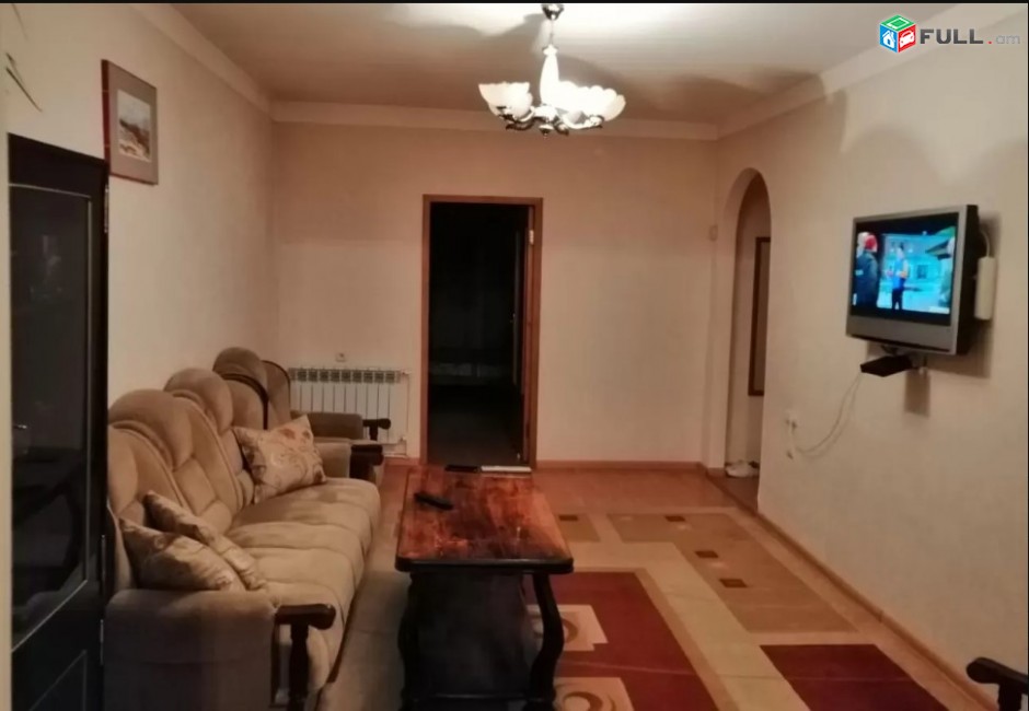 LA01787 Վարձով 2 սենյականոց բնակարան Դերենիկ Դեմիրճյան փողոցում 