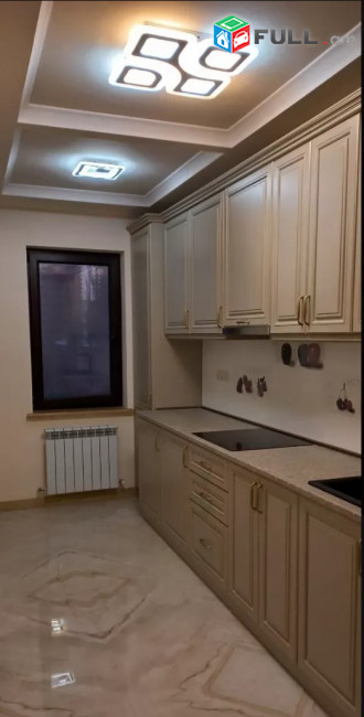 LA03426 Վարձով 3 սենյականոց բնակարան Դավթաշեն 4 րդ թաղամաս