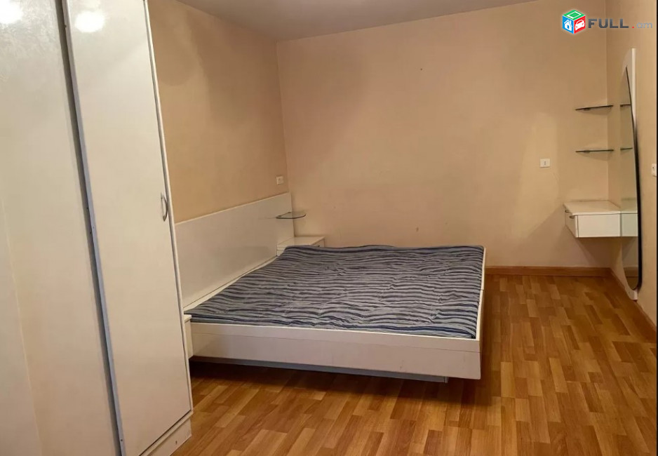 LA03646 Վարձով 2 սենյականոց բնակարան Զաքյան փողոցում 