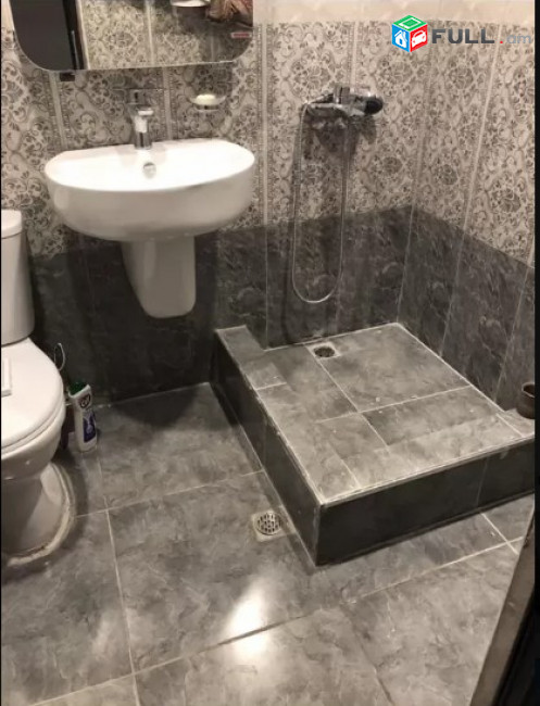LA03828 Վարձով 2 սենյականոց բնակարան Սարյան փողոցում 