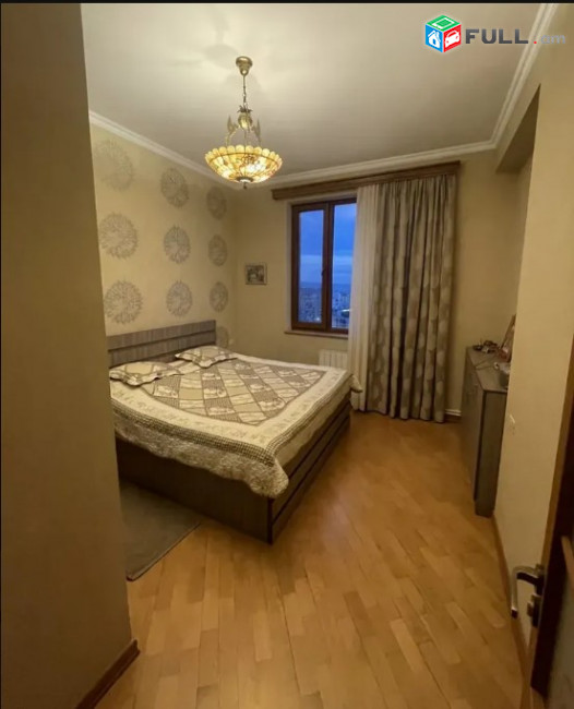 LA04069 Վարձով 4 սենյականոց բնակարան Մամիկոնյանց փողոց , նորակառույց շենք 