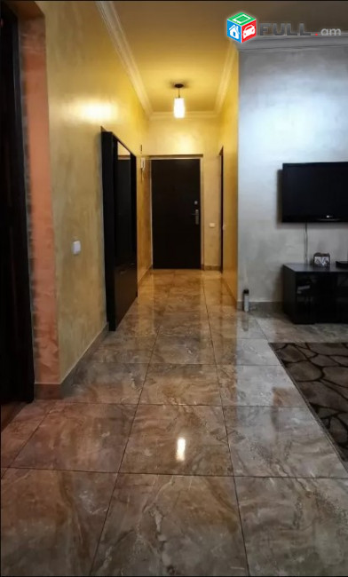 LA04393  Վարձով 2 սենյականոց բնակարան Կոմիտաս , Արևելյան խոհանոցի դիմաց