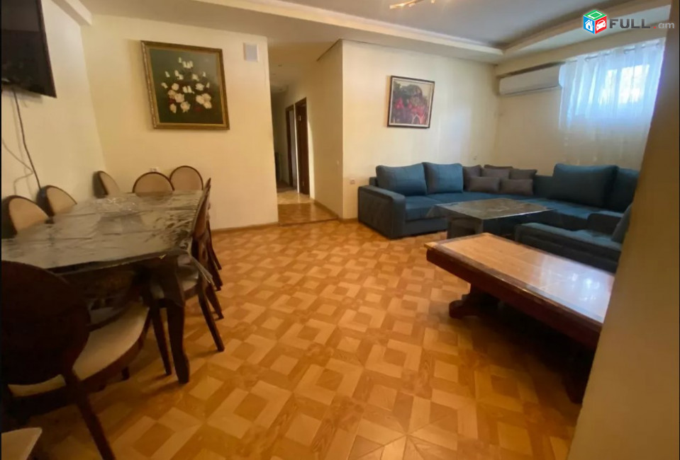 LA04930 Վարձով 3 սենյականոց բնակարան Բրյուսովի փողոցում 