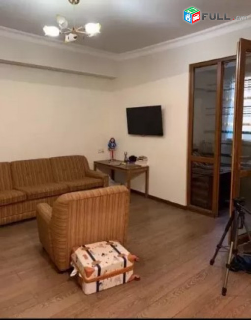 LA05188  Վարձով 1 սենյականոց բնակարան  Կոմիտաս , KFC ի հարևանությամբ 