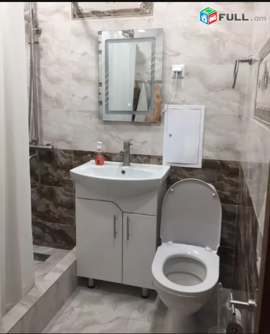 LA05292 Վարձով 2 սենյականոց բնակարան Արցախի փողոցում 