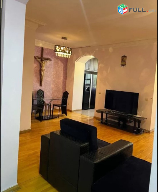 LA05586 Վարձով 2 սենյականոց բնակարան Լենինգրադյան փողոց , Համալիրի դիմաց