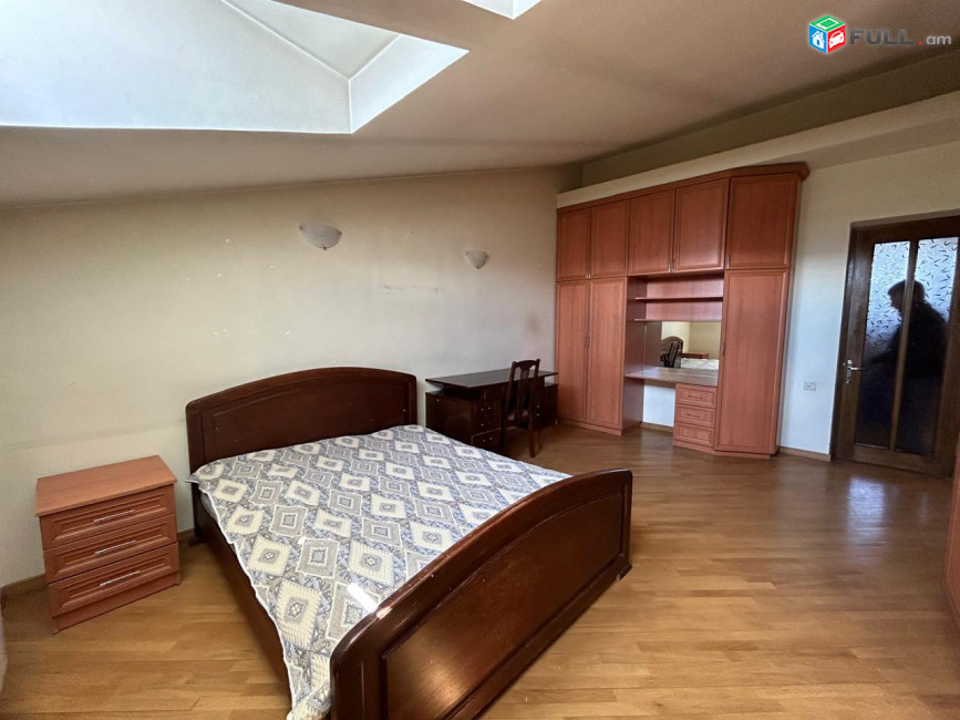 LA05989 Օրավարձով  4 սենյականոց բնակարան Բաղրամյան պողոտայում 