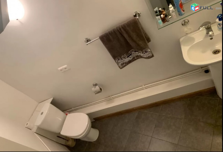 LA06052  Վարձով 250 ք.մ  տարածք Հրաչյա Քոչարի փողոց ,  Արաբկիր
