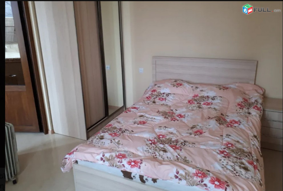 LA07322 Վարձով 2 սենյականոց բնակարան Արամ Խաչատրյան փողոցում 