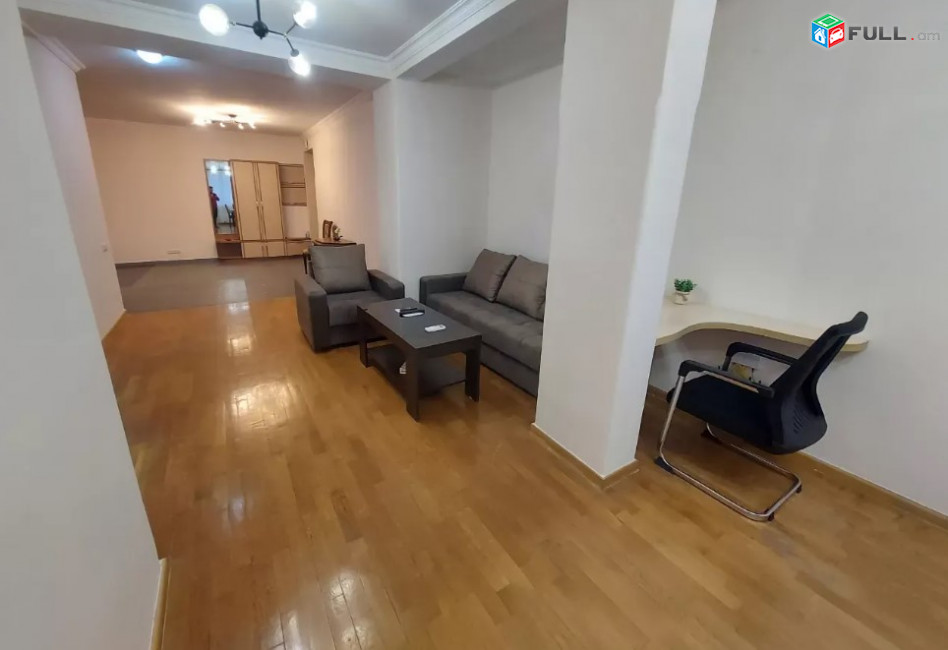 LA07417 Վարձով 3 սենյականոց բնակարան Սայաթ Նովա պողոտայում