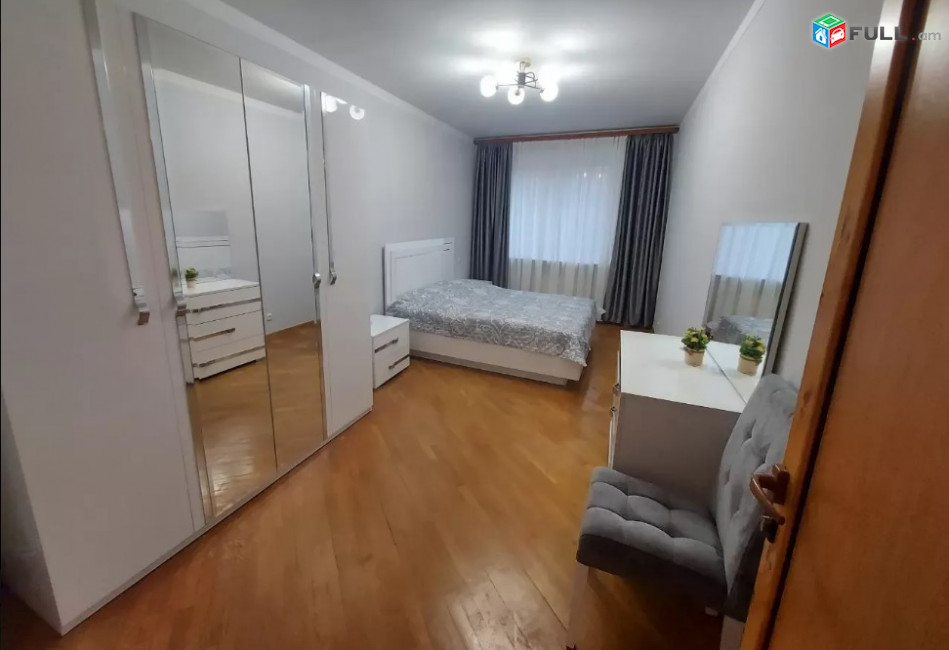 LA07417 Վարձով 3 սենյականոց բնակարան Սայաթ Նովա պողոտայում