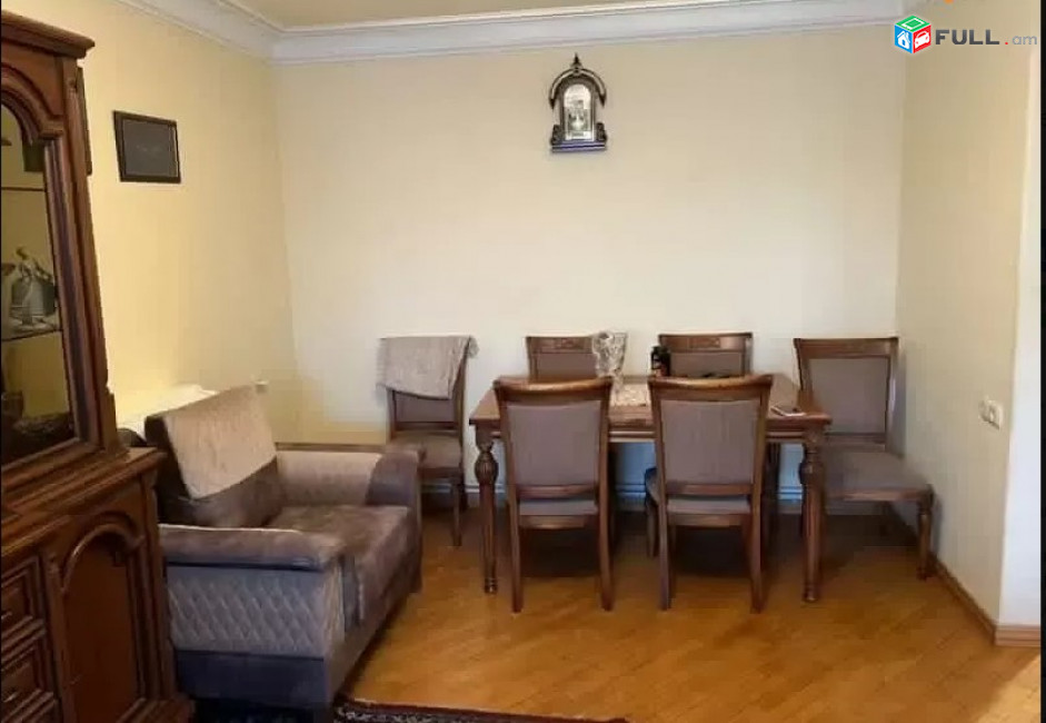 LA07456  Վարձով  3 սենյականոց բնակարան Ռայնիսի փողոց , City ի հարևանությամբ