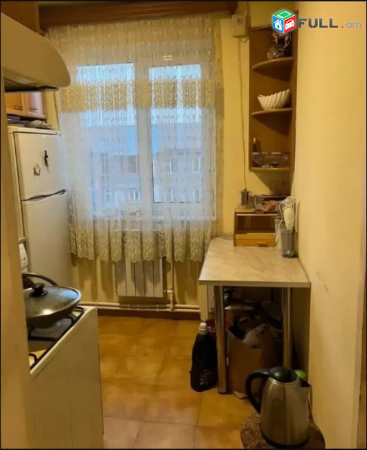 LA07456  Վարձով  3 սենյականոց բնակարան Ռայնիսի փողոց , City ի հարևանությամբ