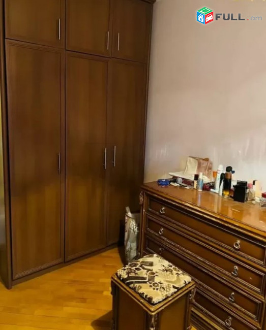 LA07456  Վարձով  3 սենյականոց բնակարան Ռայնիսի փողոց , City ի հարևանությամբ