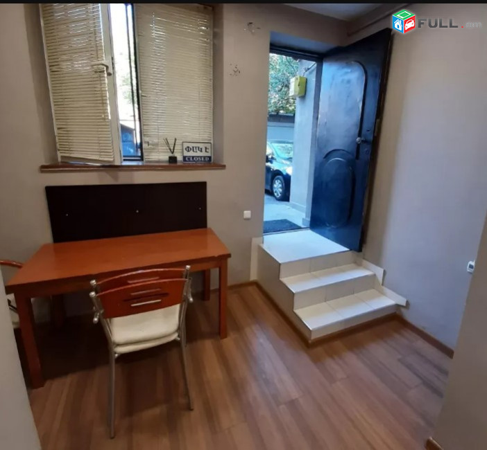 LA07888 Վարձով 105 քմ գրասենյակային տարածք Վարդանանց փողոցում