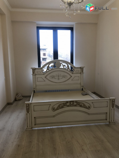 LA07984 Վարձով 3 սենյականոց բնակարան Լվովյան փողոց , նորակառույց շենք 