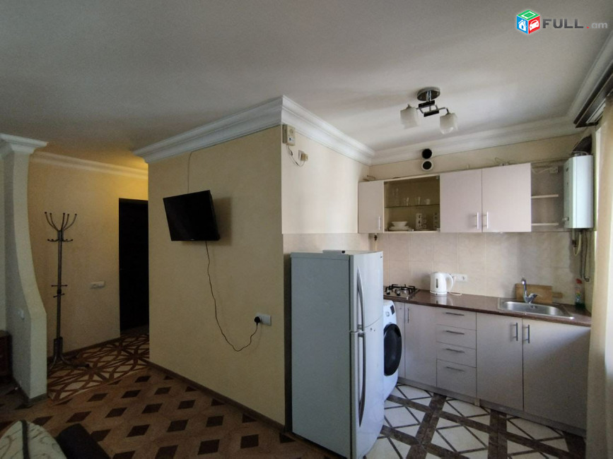 LA08013 Օրավարձով 1 սենյականոց բնակարան Վաղարշյան փողոցում 