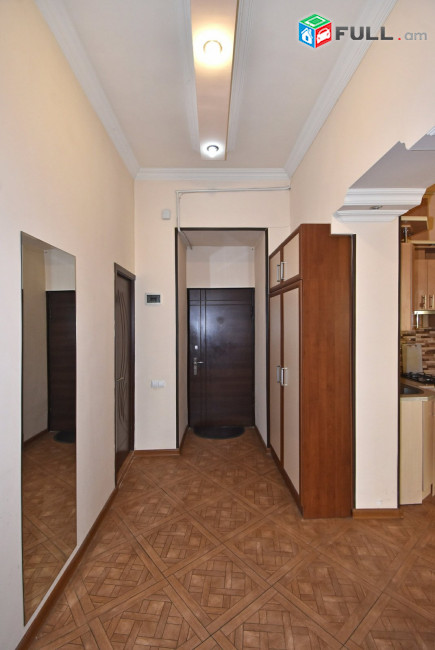 LA00048 Վարձով 3 սենյականոց բնակարան Կոմիտաս , City -ի դիմաց