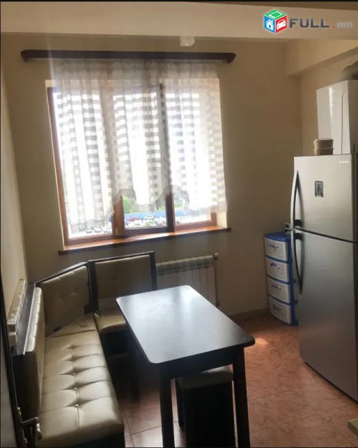 LA08500 Վարձով 2 սենյականոց բնակարան Պարույր Սևակի փողոց ,նորակառույց շենքում 