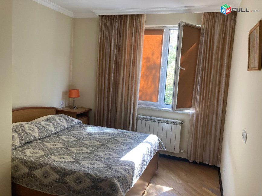 LA08685 Օրավարձով  3 սենյականոց բնակարան Կոմիտաս, Արևելյան խոհանոցի մոտ