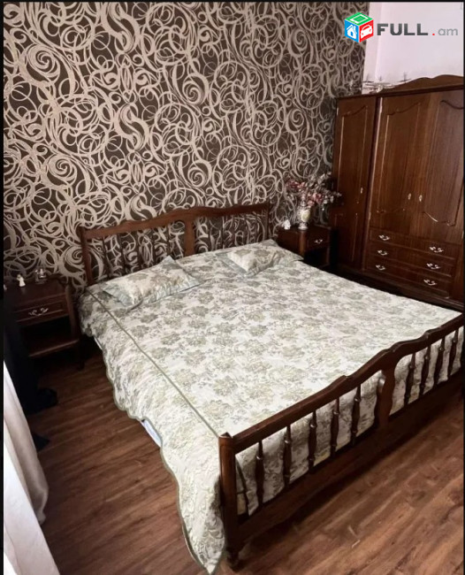 LA08742 Վարձով 3 սենյականոց բնակարան  Լենինգրադյան, նորակառույց շենքում