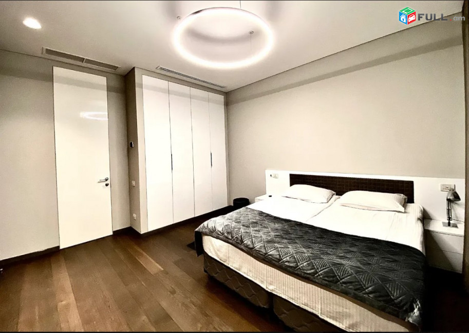 LA08796 Օրավարձով 3 սենյականոց բնակարան Հյուսիսային պողոտայում