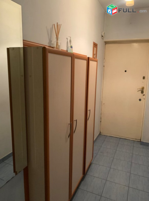 LA09035 Վարձով 3 սենյականոց բնակարան Գյուլբենկյան փողոց , Բարեկամության մետրոյի մոտ 