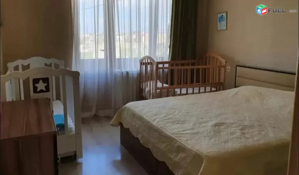 LA09061 Վարձով 3 սենյականոց բնակարան Աշոտ Հովհաննիսյանի փողոց, 4 - րդ Մասիվ