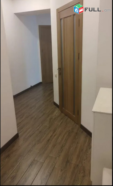 LA09112 Վարձով 3  սենյականոց բնակարան  Պարույր Սևակի , նորակառույց շենքում